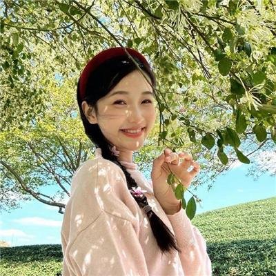 侬好，我的东北女友